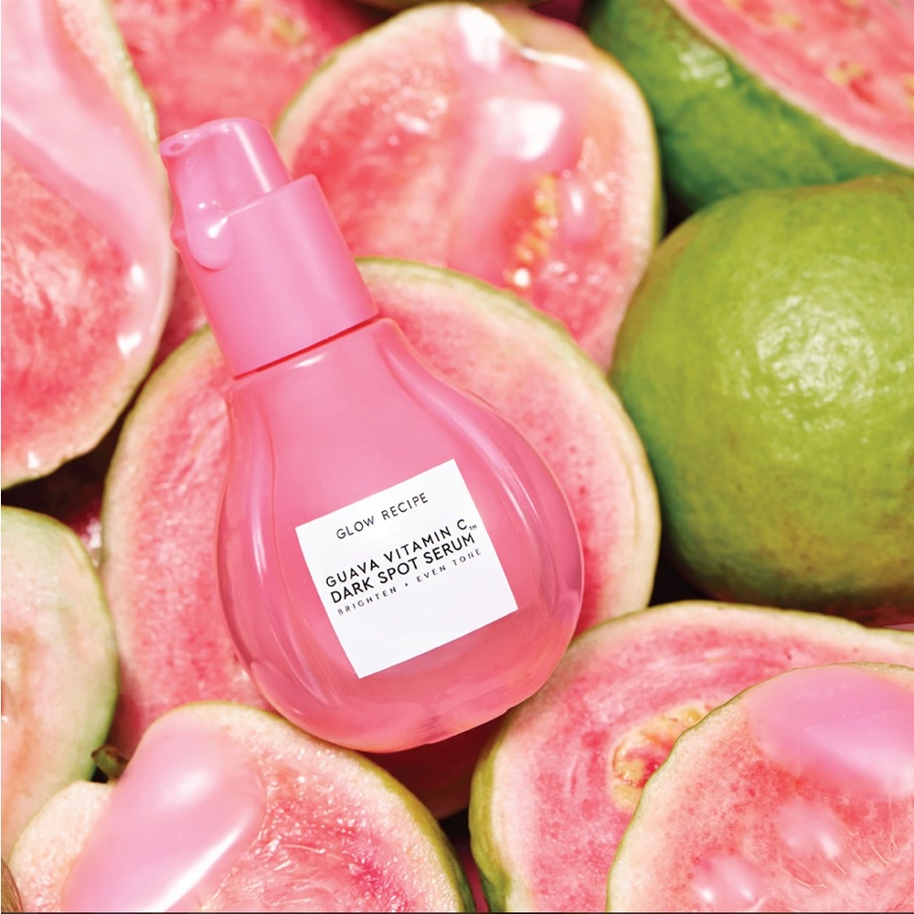 Glow Recipe Guava Vitamin C Dark Spot Serum 30mL